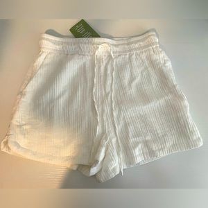 H&M White Shorts